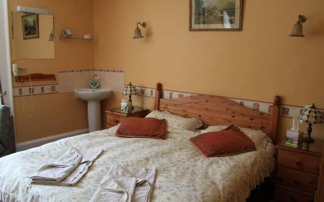 Somerton Court Country House