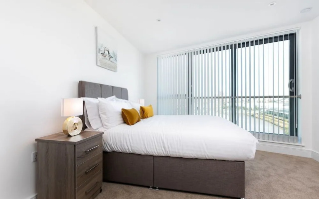 London Riverview - Canary Wharf - Excel