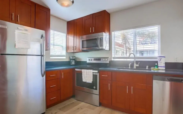 Manhattan Shores 5
