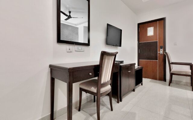 Capital O 12384 Hotel Rudra Grand