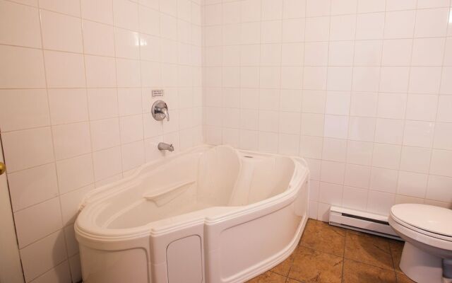 Room in Studio - Varenne Hotel Private Double Room - A17