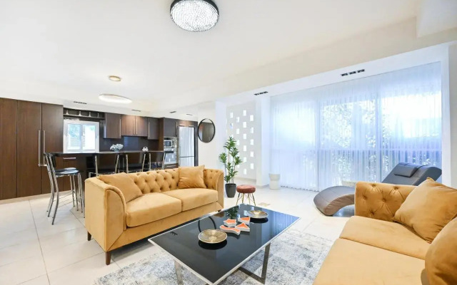 Pretty 2BR in Ben Gurion Blvd by HolyGuest