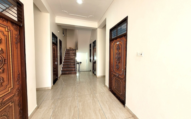 Hotel Ram Ghat Inn