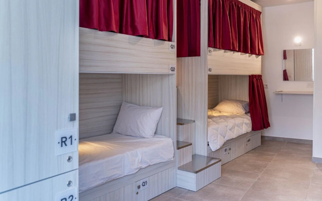 The Rose Hostel -  St.Julians