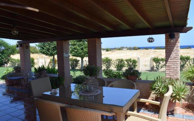Aelia Sea View Bungalow