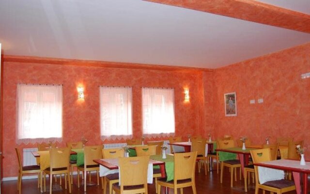 Hotel Orquidea Real