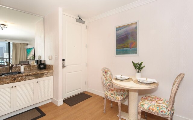 Oahu Royal Garden At Waikiki 1711 Condo