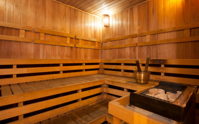 Premium Tower Suites