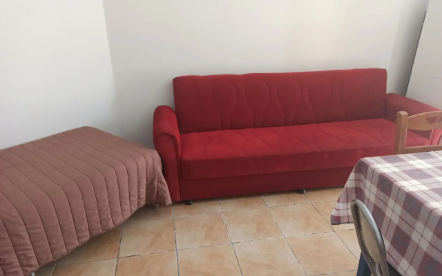 Akti Miaouli Holiday Home