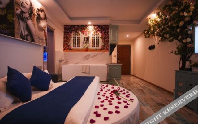 Yuexiang Hotel (Guiyang Huaguoyuan Fengyuqiao)