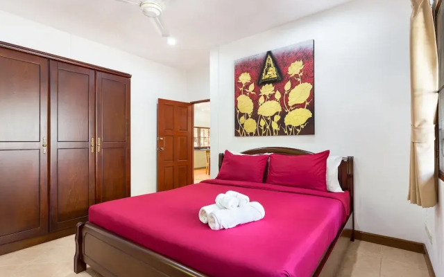 Unique Thai Style 4BR Pool Villa Nikkie