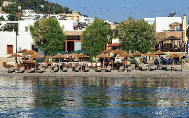 Panteli Beach Studios & Apartments