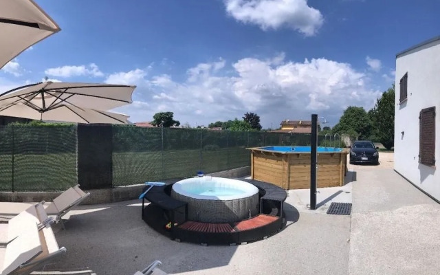 NIFTY Intera Villa con Piscina Relax, Idromassaggio e Sauna