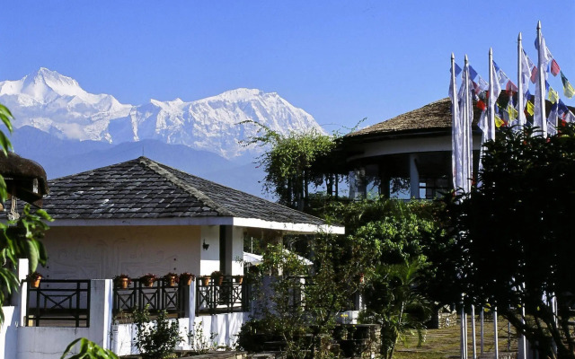 Shangri-La Village Resort