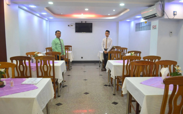 Hotel Oriana
