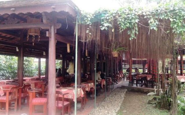 Thanh Noi Hotel
