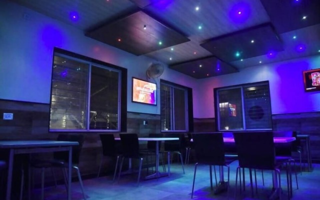 Hotel Manoranjan Enclave