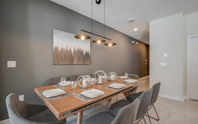 Lullaby Lane Villa Storey Lake