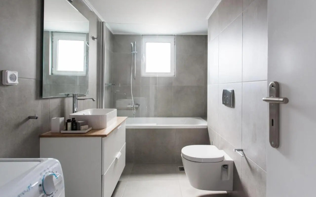 Spacious 1BD Apartment near HELEXPO Marousi by UPSTREET