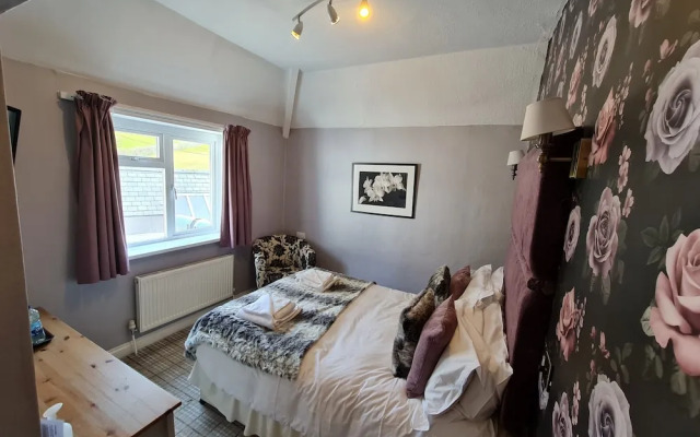 OYO Lavender House Hotel