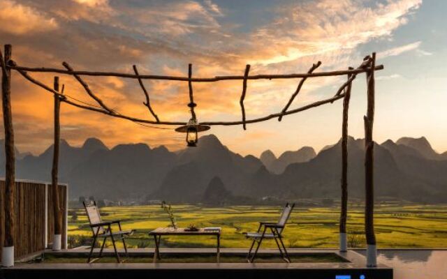 Yinyu Mountain View Holiday Beauty