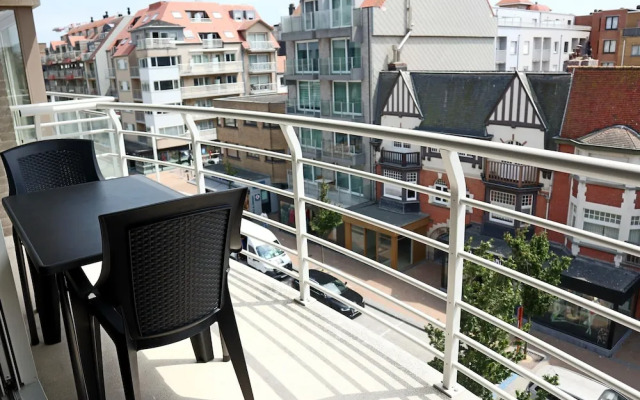Apartment in Nieuwpoort Near the Beach
