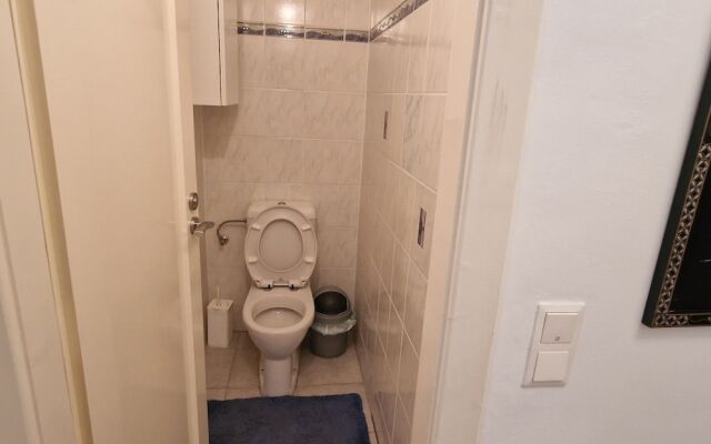 Exclusive serviced flat on Taborstraße