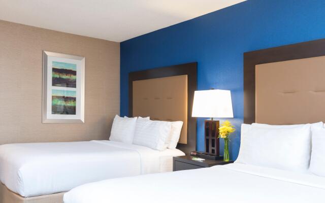 Holiday Inn Chicago - Elk Grove, an IHG Hotel