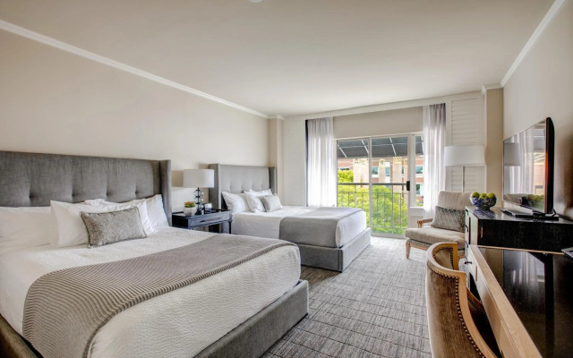 Woodmark Hotel and Still Spa