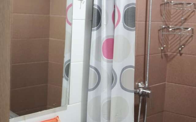 Apatel Puri Orchard Orange Grove-A