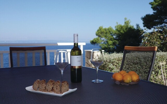 Stunning Home in Prigradica With Wifi and 3 Bedrooms