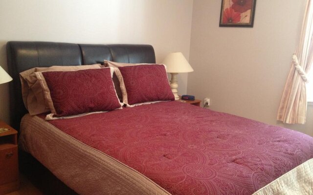 Ocean Peek Bed & Breakfast
