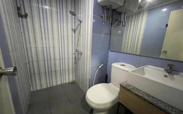 Hotel O Grand Asia Afrika Apartment By Qr Property