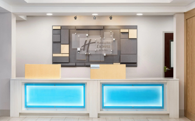 Holiday Inn Express & Suites Atlanta - Tucker Northlake by IHG