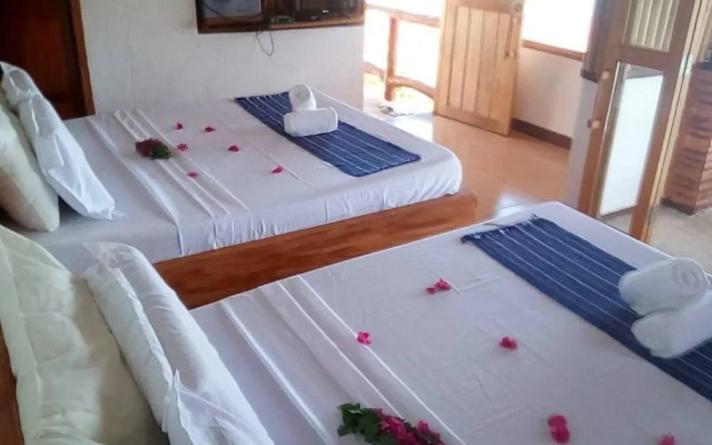Borac Bay Bungalows Resort and Spa