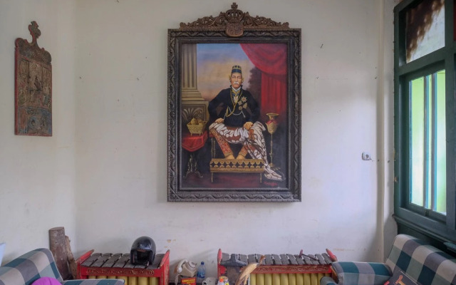 RedDoorz near Plengkung Gading