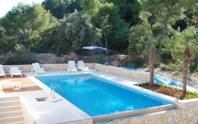 Astra Villas