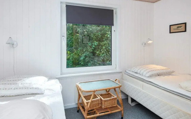 6 Person Holiday Home in Tarm
