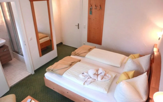 Hotel Garni Drachenburg