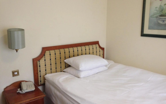 Abbey Lodge Hotel