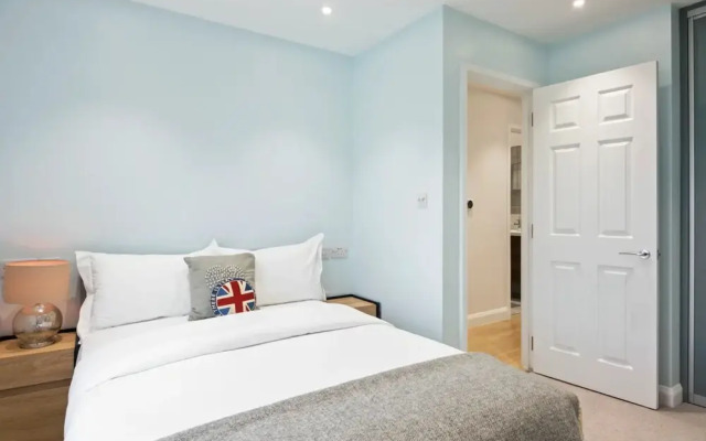 Modern, Cosy and Bright 1 Bedroom Apartment in Ealing