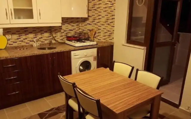 Ahenk Apartment