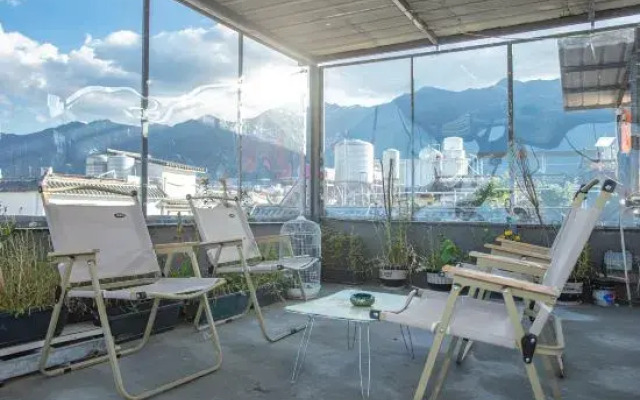 Dali Qingfeng Xiaozhu Homestay