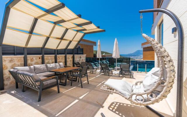 Miel Suites-2 Luxury Villa with Private Pool