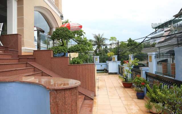 Pearl Service Apartment