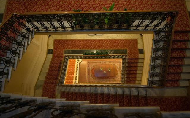 Grand Hotel & La Pace