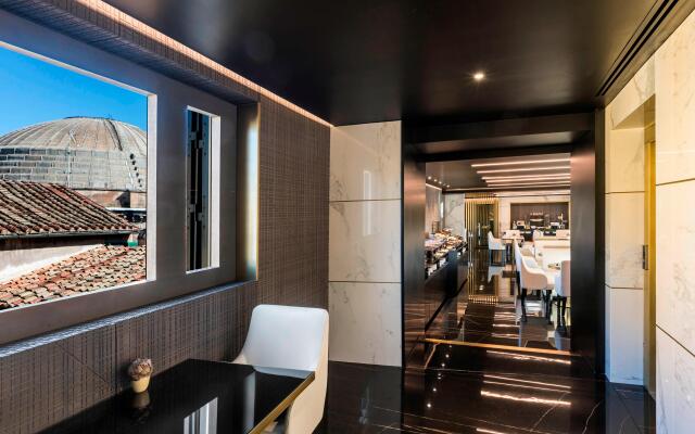 The Pantheon Iconic Rome Hotel, Autograph Collection