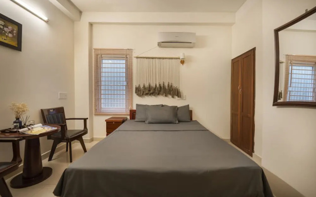 Rustic Hotel Danang