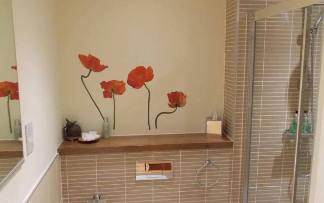 Violet Bank Apartment New Town