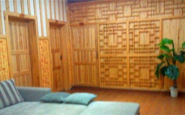 Wangfenglin Minghong Inn